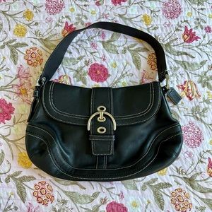 Coach soho shoulder bag buckle flap black leather hobo purse